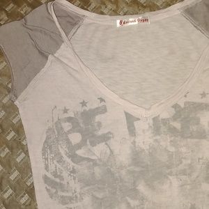 NWOT S Curious Gypsy 'BE FREE LOVE LIFE' Blouse